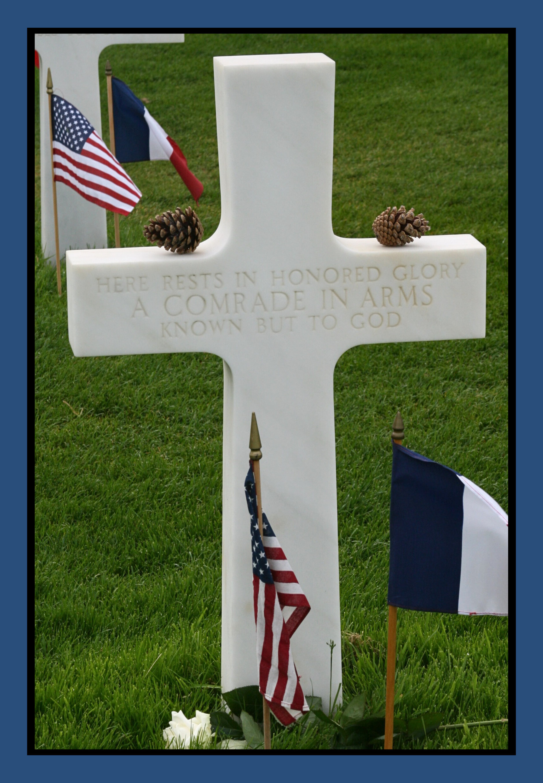 Black Border Memorial Day Single Cross Image (2).png